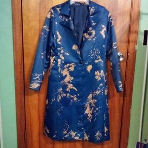 Women's Fashionable And Elegant Satin or Jacquard Fabric Overcoat